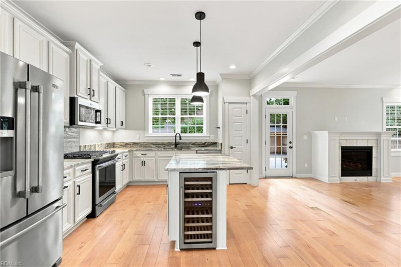 Photo 11 of 50 residential for sale in Norfolk virginia