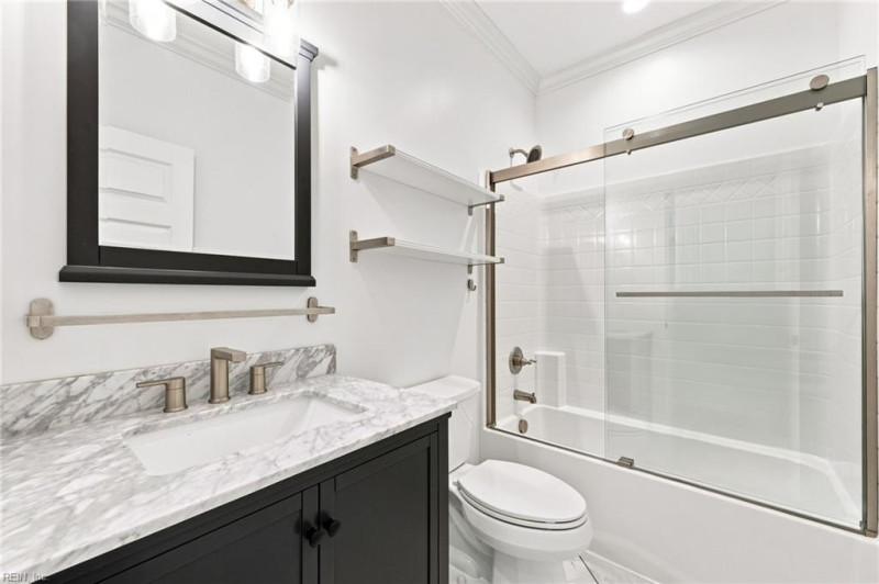 Photo 19 of 50 residential for sale in Norfolk virginia