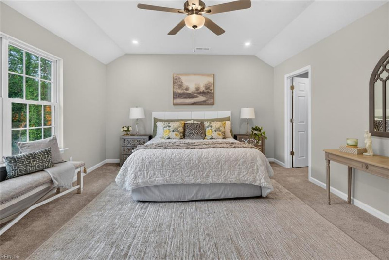 Photo 18 of 30 residential for sale in Chesapeake virginia