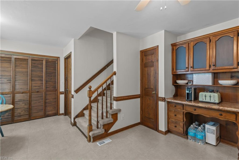 Photo 18 of 35 residential for sale in Chesapeake virginia Photo 18 of 35 residential for sale in Chesapeake virginia