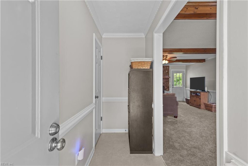 Photo 6 of 35 residential for sale in Chesapeake virginia Photo 6 of 35 residential for sale in Chesapeake virginia