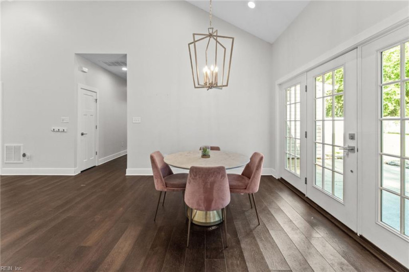 Photo 13 of 37 residential for sale in Newport News virginia