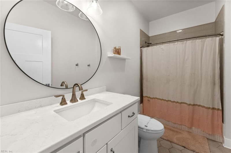 Photo 17 of 37 residential for sale in Newport News virginia