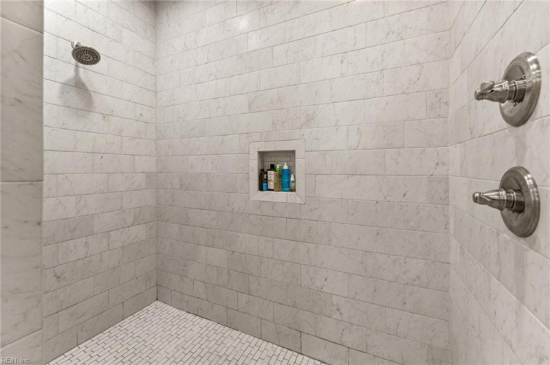Photo 23 of 37 residential for sale in Newport News virginia