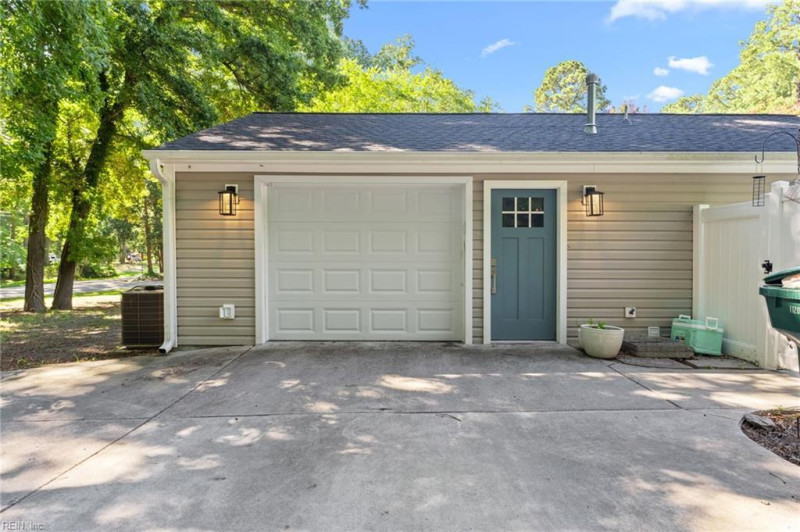 Photo 30 of 37 residential for sale in Newport News virginia