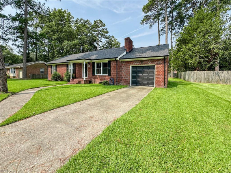 Photo 27 of 28 residential for sale in Chesapeake virginia Photo 27 of 28 residential for sale in Chesapeake virginia