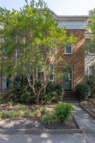 Photo 3 of 40 residential for sale in Norfolk virginia Photo 3 of 40 residential for sale in Norfolk virginia