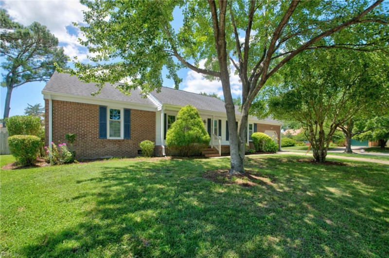 Photo 2 of 28 residential for sale in Chesapeake virginia Photo 2 of 28 residential for sale in Chesapeake virginia