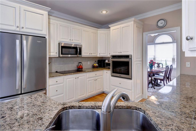 Photo 16 of 50 residential for sale in James City County virginia