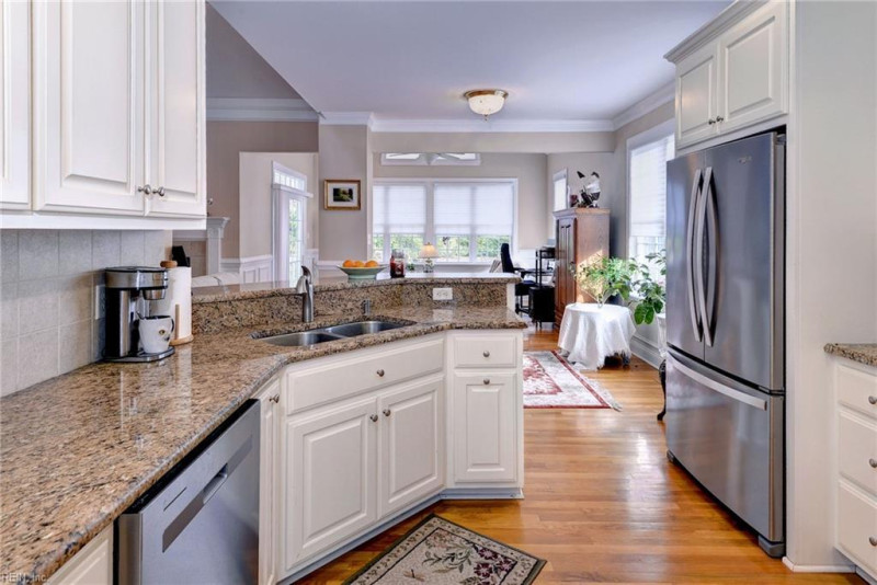 Photo 19 of 50 residential for sale in James City County virginia