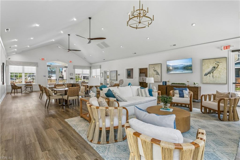 Photo 36 of 38 residential for sale in Poquoson virginia