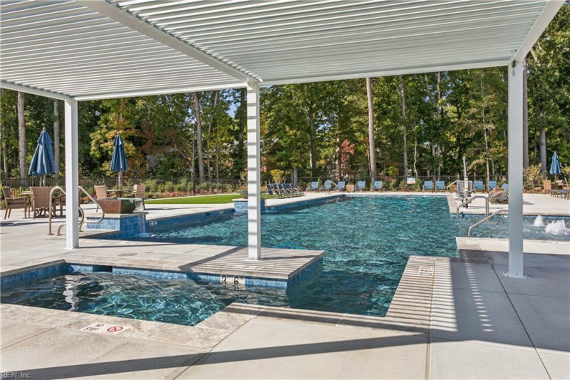 Photo 37 of 38 residential for sale in Poquoson virginia