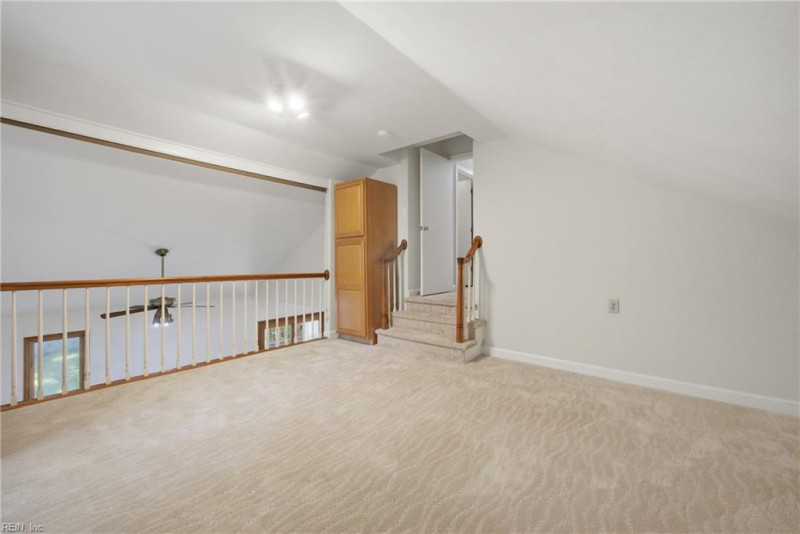 Photo 20 of 35 residential for sale in Chesapeake virginia
