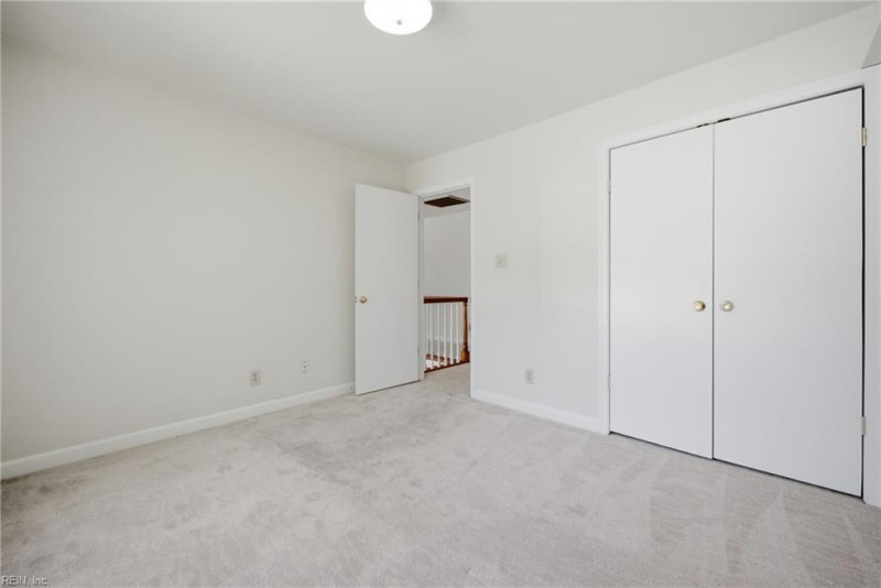 Photo 24 of 35 residential for sale in Chesapeake virginia