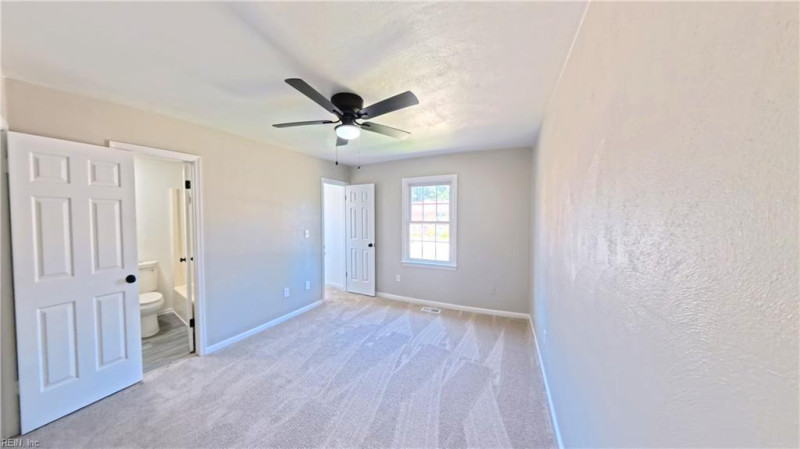 Photo 19 of 36 residential for sale in Chesapeake virginia Photo 19 of 36 residential for sale in Chesapeake virginia