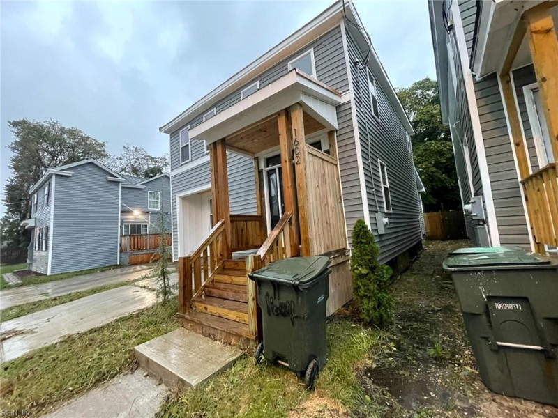 Photo 2 of 19 residential for sale in Norfolk virginia