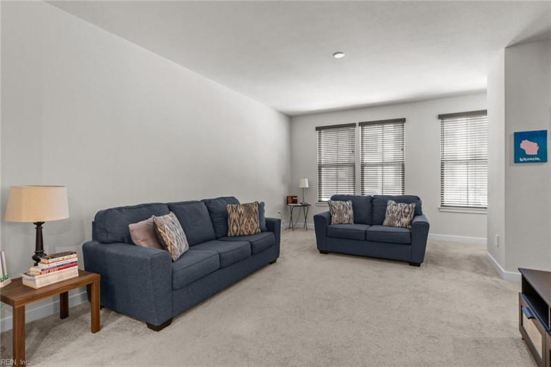 Photo 11 of 39 residential for sale in Virginia Beach virginia