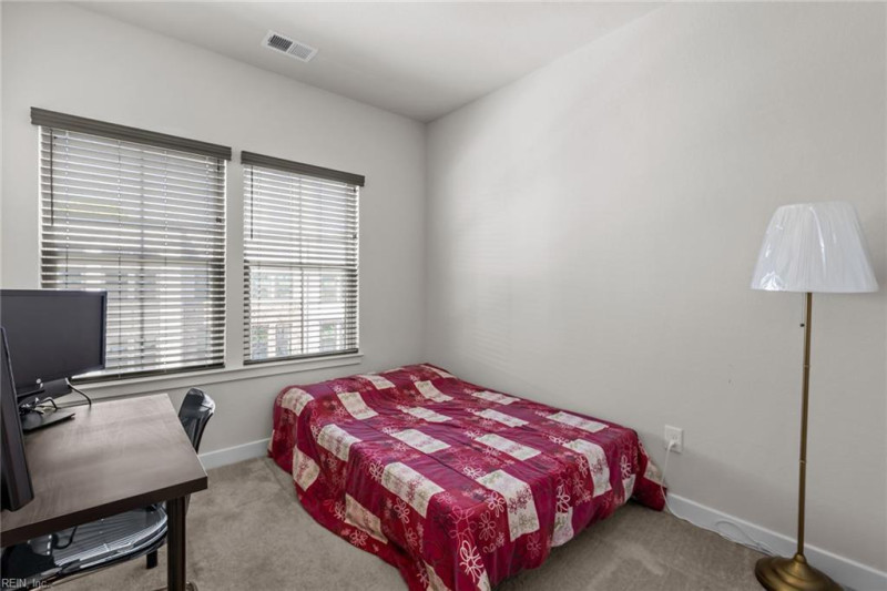 Photo 17 of 39 residential for sale in Virginia Beach virginia