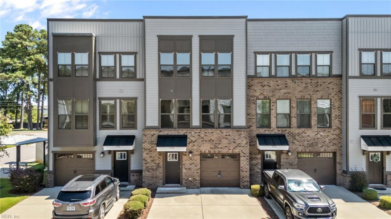 Photo 2 of 39 residential for sale in Virginia Beach virginia