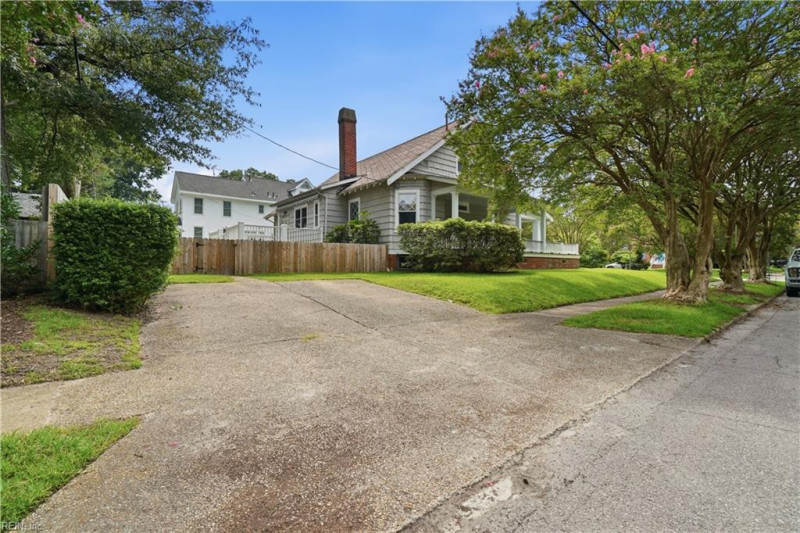 Photo 38 of 41 residential for sale in Norfolk virginia