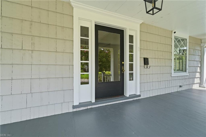 Photo 4 of 41 residential for sale in Norfolk virginia