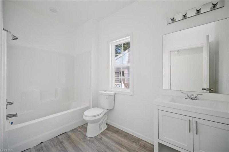Photo 22 of 33 residential for sale in Suffolk virginia