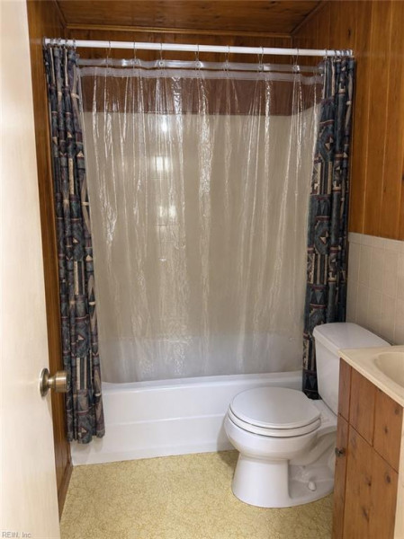Photo 7 of 7 residential for sale in Norfolk virginia