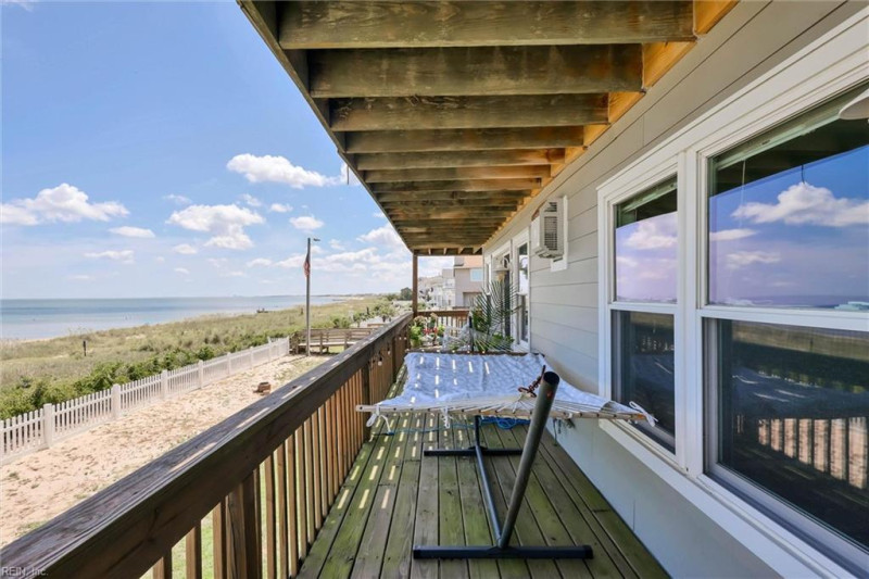Photo 11 of 32 residential for sale in Norfolk virginia