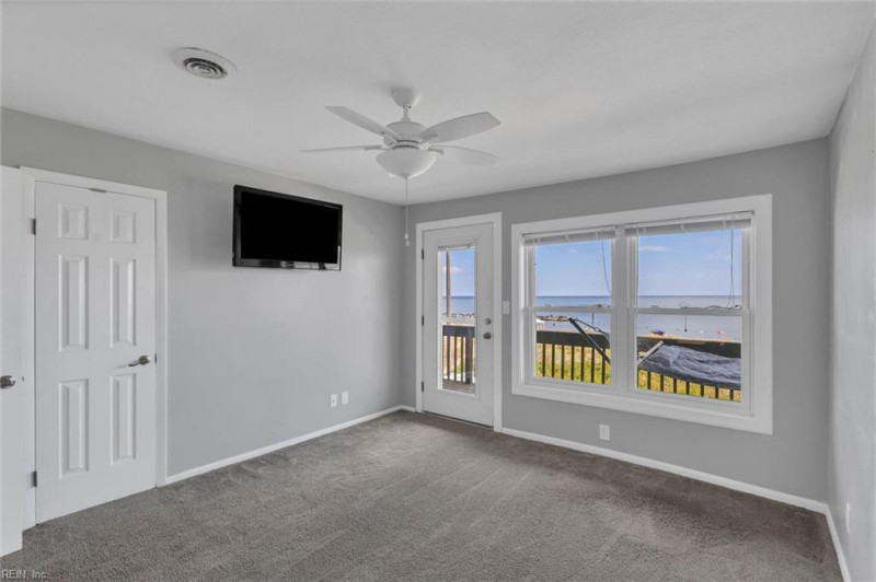 Photo 17 of 32 residential for sale in Norfolk virginia