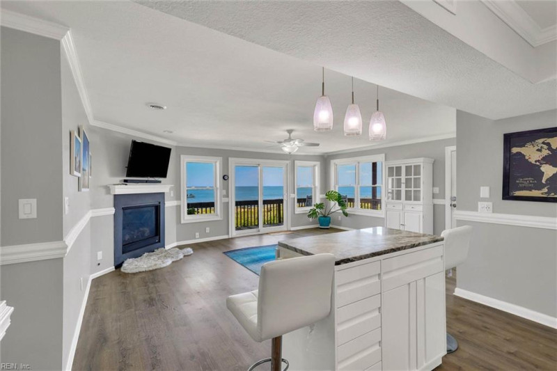 Photo 9 of 32 residential for sale in Norfolk virginia