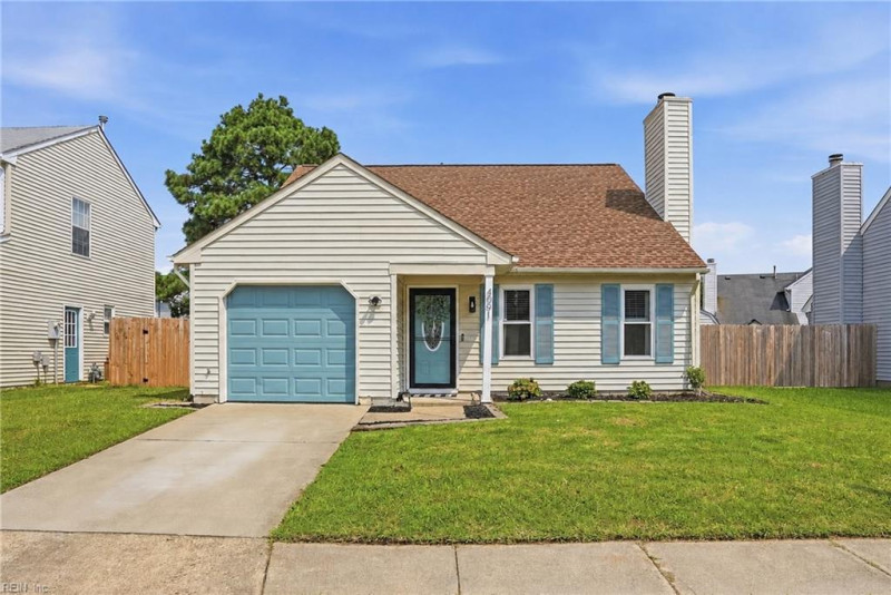 Photo 2 of 30 residential for sale in Virginia Beach virginia