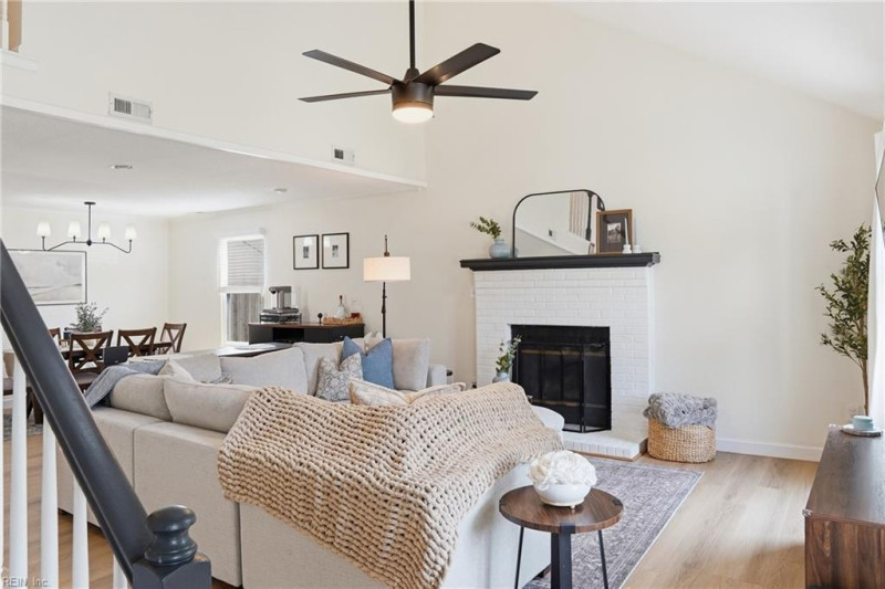 Photo 26 of 30 residential for sale in Virginia Beach virginia