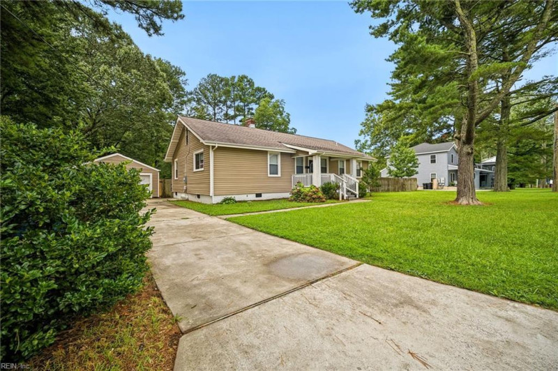Photo 2 of 49 residential for sale in Virginia Beach virginia