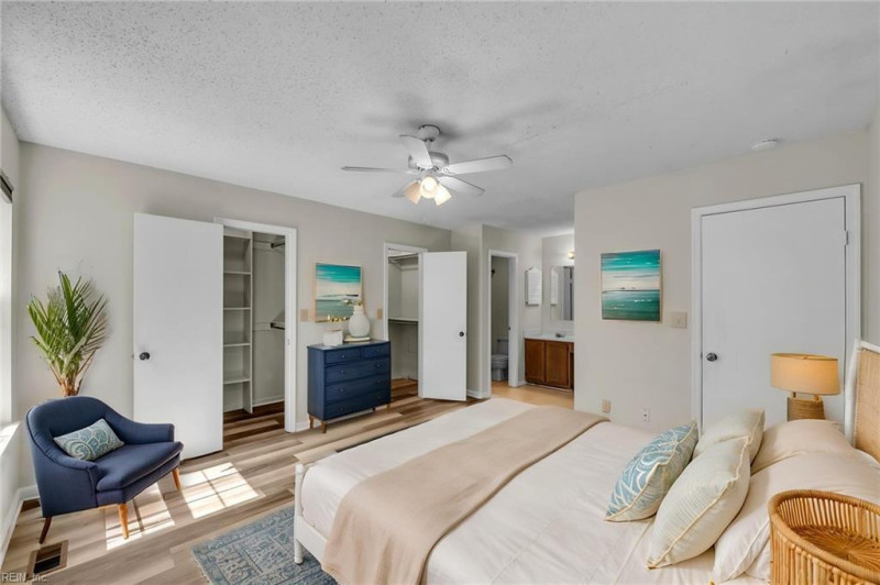 Photo 15 of 21 residential for sale in Virginia Beach virginia
