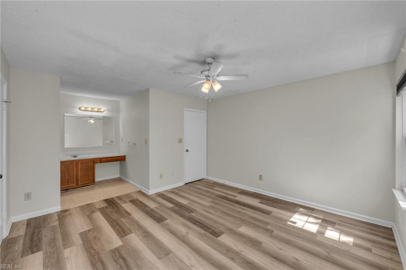Photo 16 of 21 residential for sale in Virginia Beach virginia