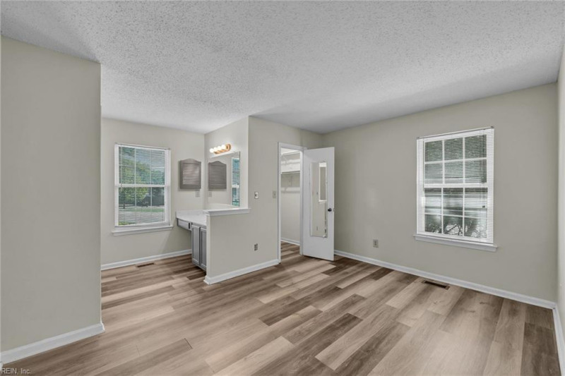 Photo 18 of 21 residential for sale in Virginia Beach virginia