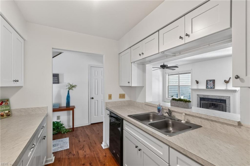Photo 10 of 39 residential for sale in Hampton virginia Photo 10 of 39 residential for sale in Hampton virginia
