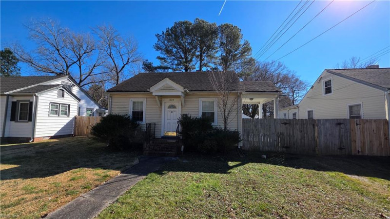 Photo 1 of 25 residential for sale in Portsmouth virginia Photo 1 of 25 residential for sale in Portsmouth virginia