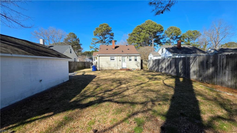 Photo 20 of 25 residential for sale in Portsmouth virginia Photo 20 of 25 residential for sale in Portsmouth virginia