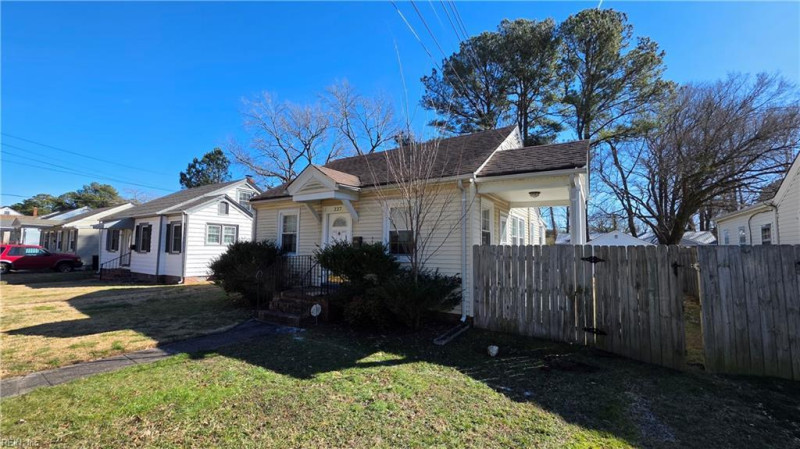 Photo 25 of 25 residential for sale in Portsmouth virginia Photo 25 of 25 residential for sale in Portsmouth virginia