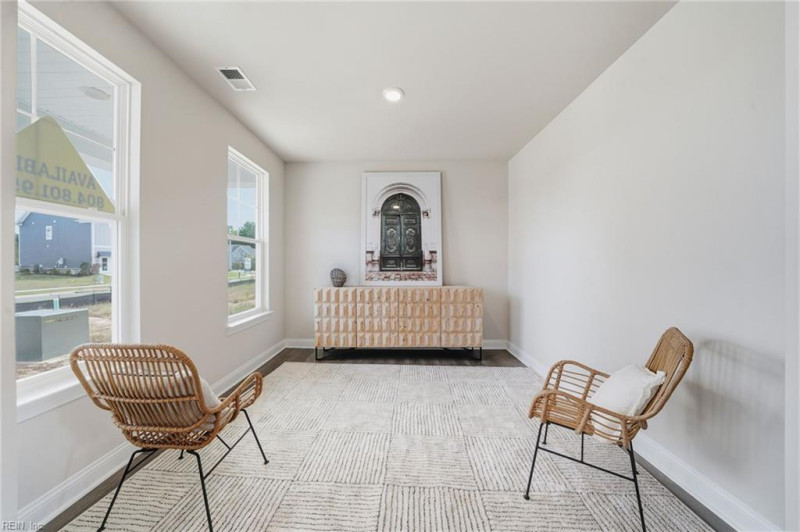 Photo 17 of 35 residential for sale in Chesapeake virginia