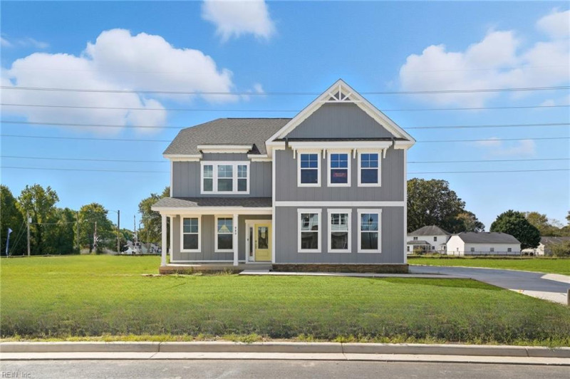 Photo 2 of 35 residential for sale in Chesapeake virginia