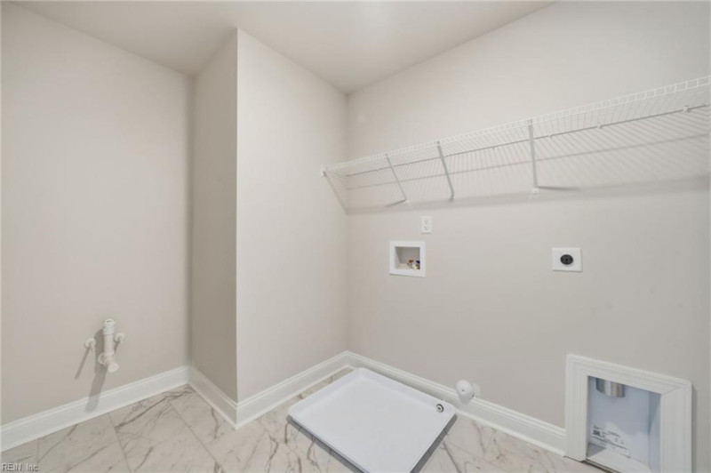 Photo 34 of 35 residential for sale in Chesapeake virginia