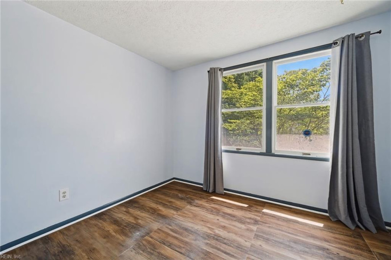 Photo 10 of 30 residential for sale in Hampton virginia