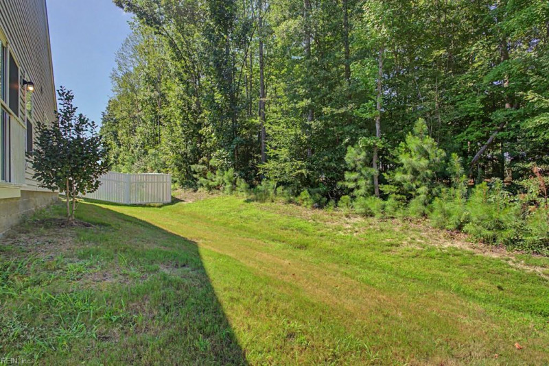 Photo 29 of 32 residential for sale in Gloucester County virginia