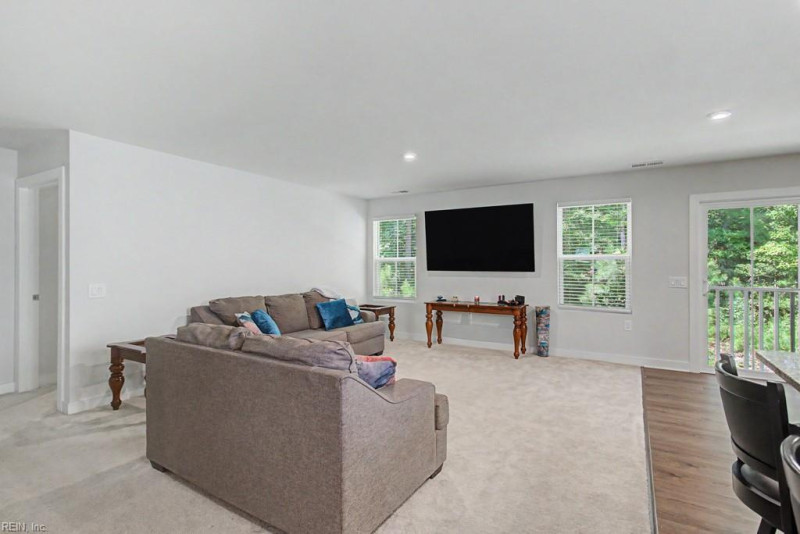 Photo 3 of 32 residential for sale in Gloucester County virginia