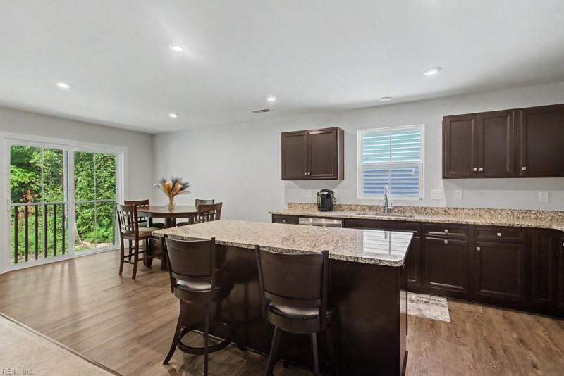 Photo 7 of 32 residential for sale in Gloucester County virginia
