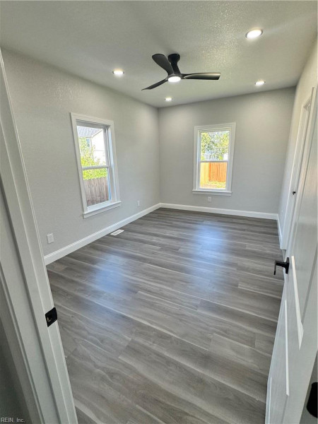 Photo 12 of 29 residential for sale in Newport News virginia