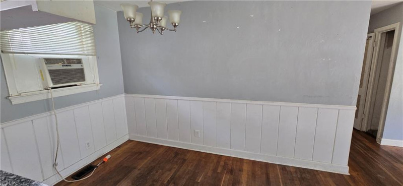Photo 7 of 28 residential for sale in Portsmouth virginia