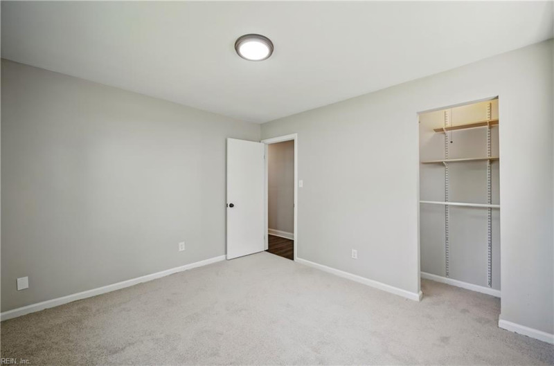 Photo 16 of 30 residential for sale in Virginia Beach virginia